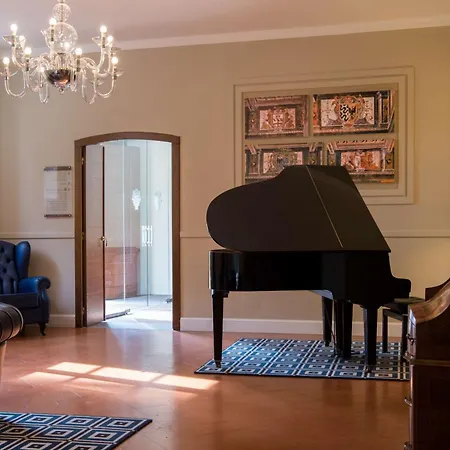 Hotel Grand Torretta, Curio Collection By Hilton 4*