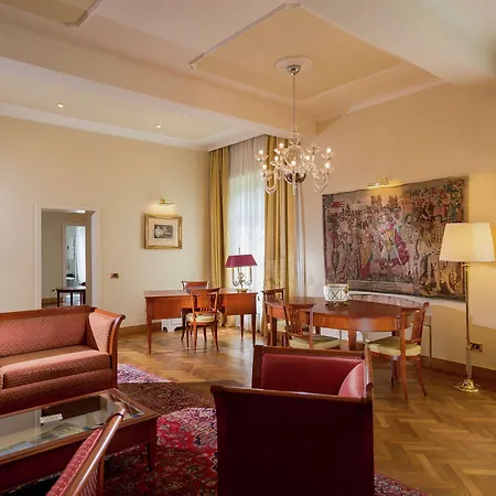 Grand Torretta, Curio Collection By Hilton Hotel Sesto San Giovanni